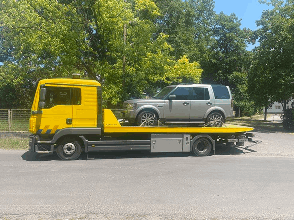 Professional Tow Truck Team Chennai